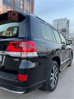 تويوتا لاندكروزر